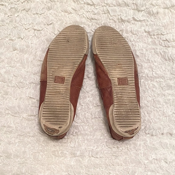 Frye Melanie Slip On Shoes, 8.5 - Picture 4 of 6